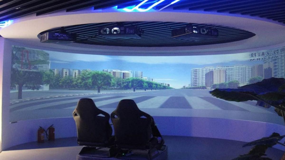 沉浸式VR虛擬賽車的未來(lái)探索