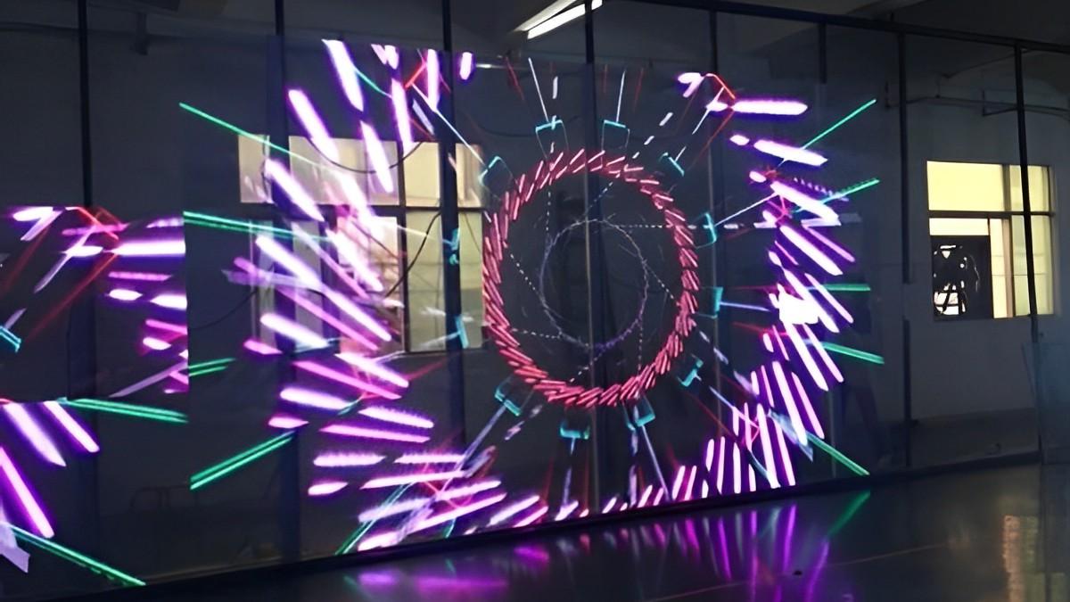 3D全息風(fēng)扇屏:引領(lǐng)未來視覺體驗(yàn)的巔峰