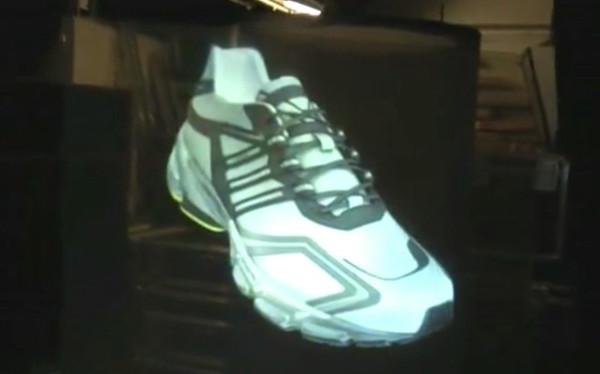 鞋業(yè)未來之光：互動投影反射透明屏的奇妙魅力