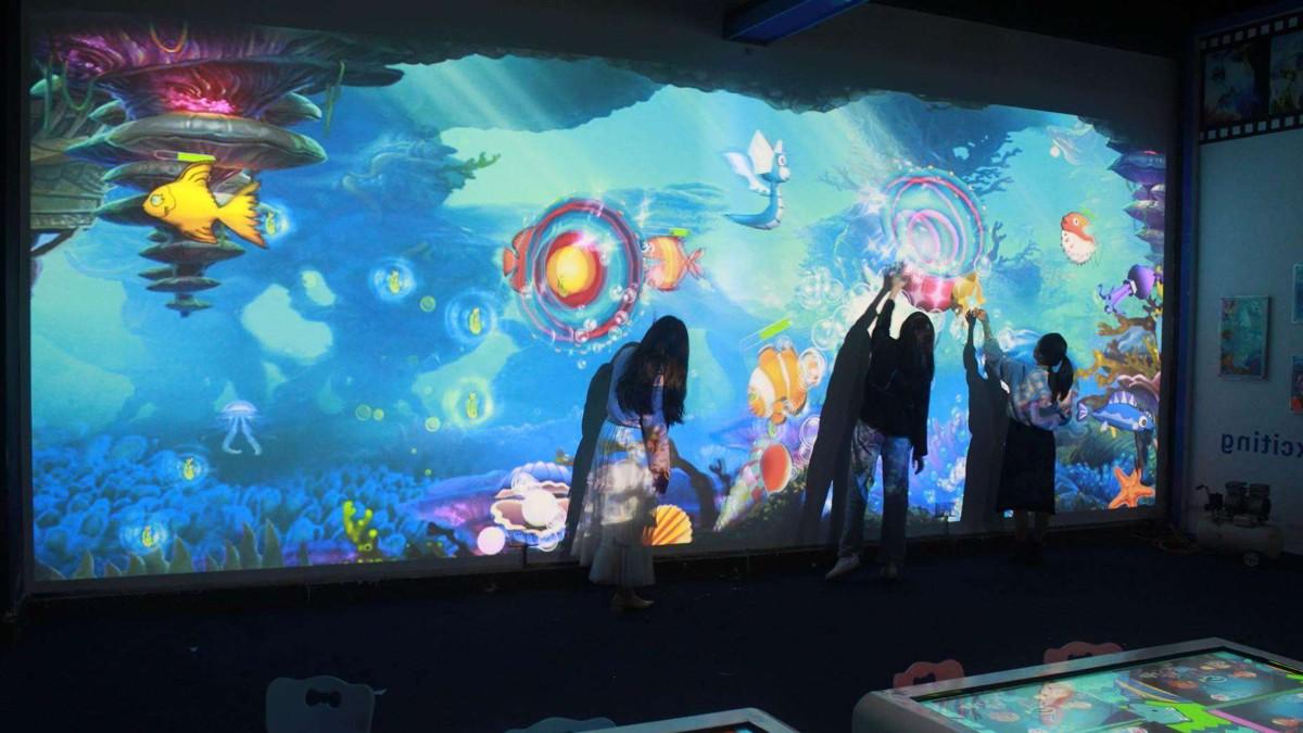 探索無(wú)限創(chuàng)意:創(chuàng)意涂鴉互動(dòng)墻的魔力