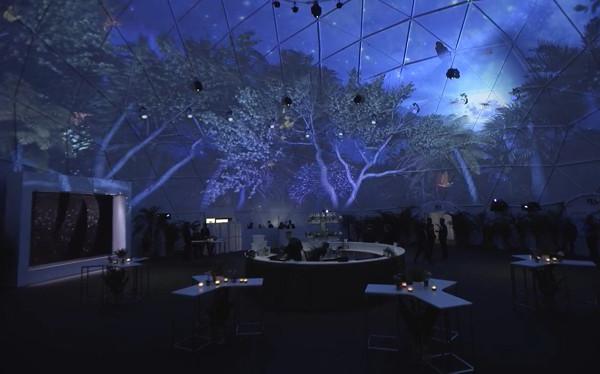 穹幕沉浸影院：飛屏互動之旅