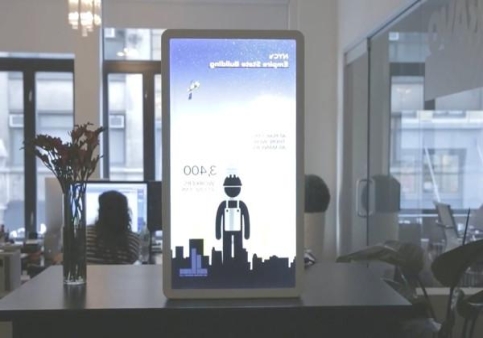 藝術(shù)未來之光：透明互動補(bǔ)光屏幕展覽