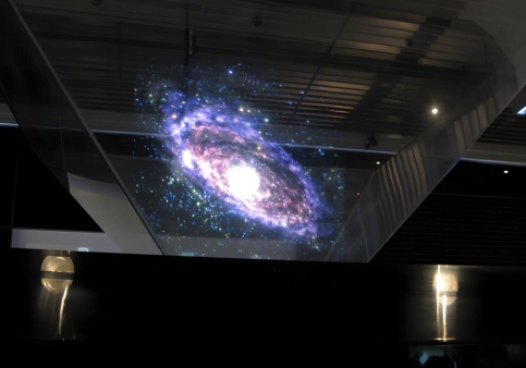 3D全息產(chǎn)品展示：探索未來的交互式全息柜