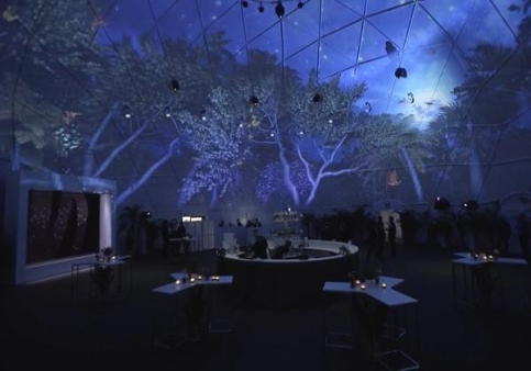 穹幕沉浸影院：飛屏互動(dòng)之旅